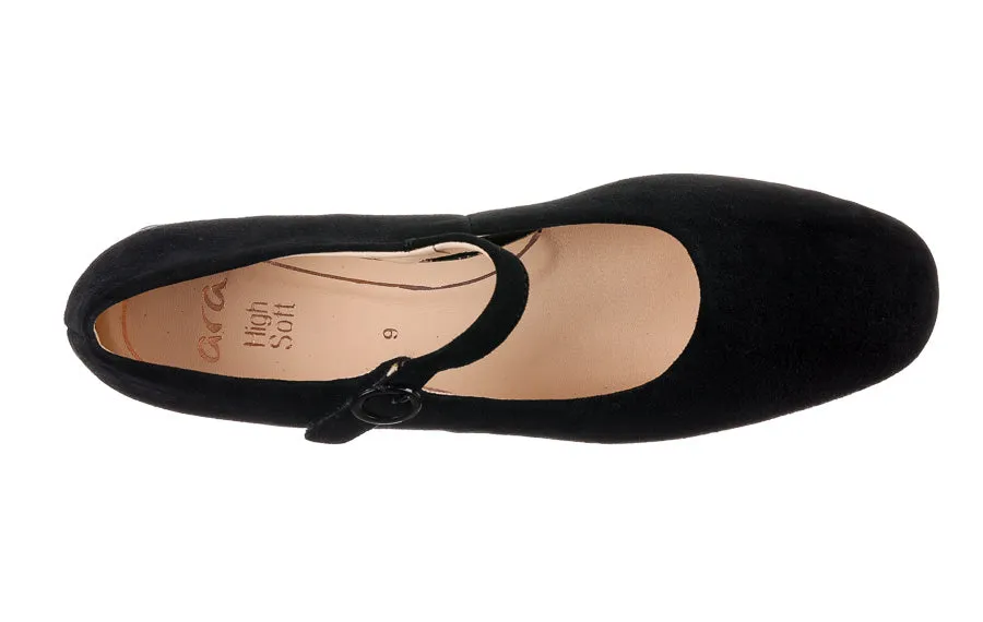 Ara Figurine Black