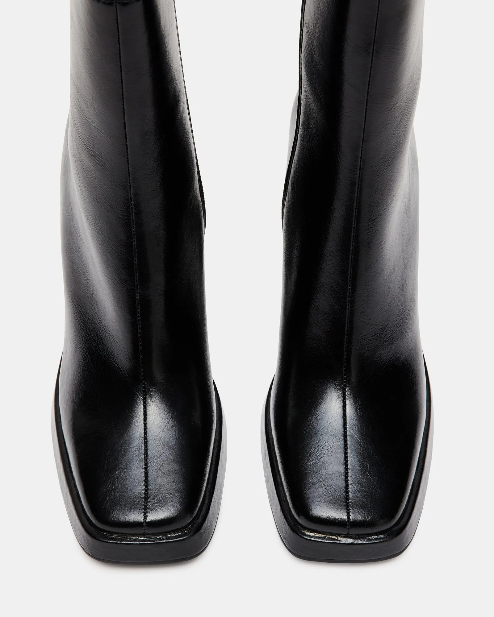 FREYA BLACK LEATHER - SM REBOOTED