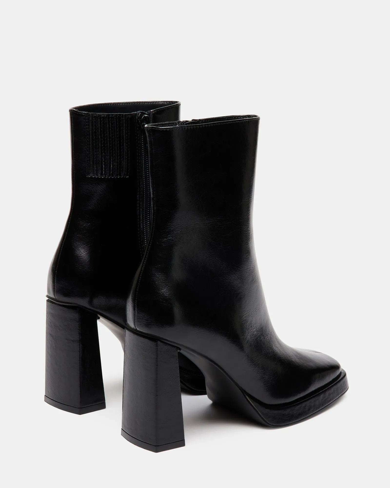 FREYA BLACK LEATHER - SM REBOOTED