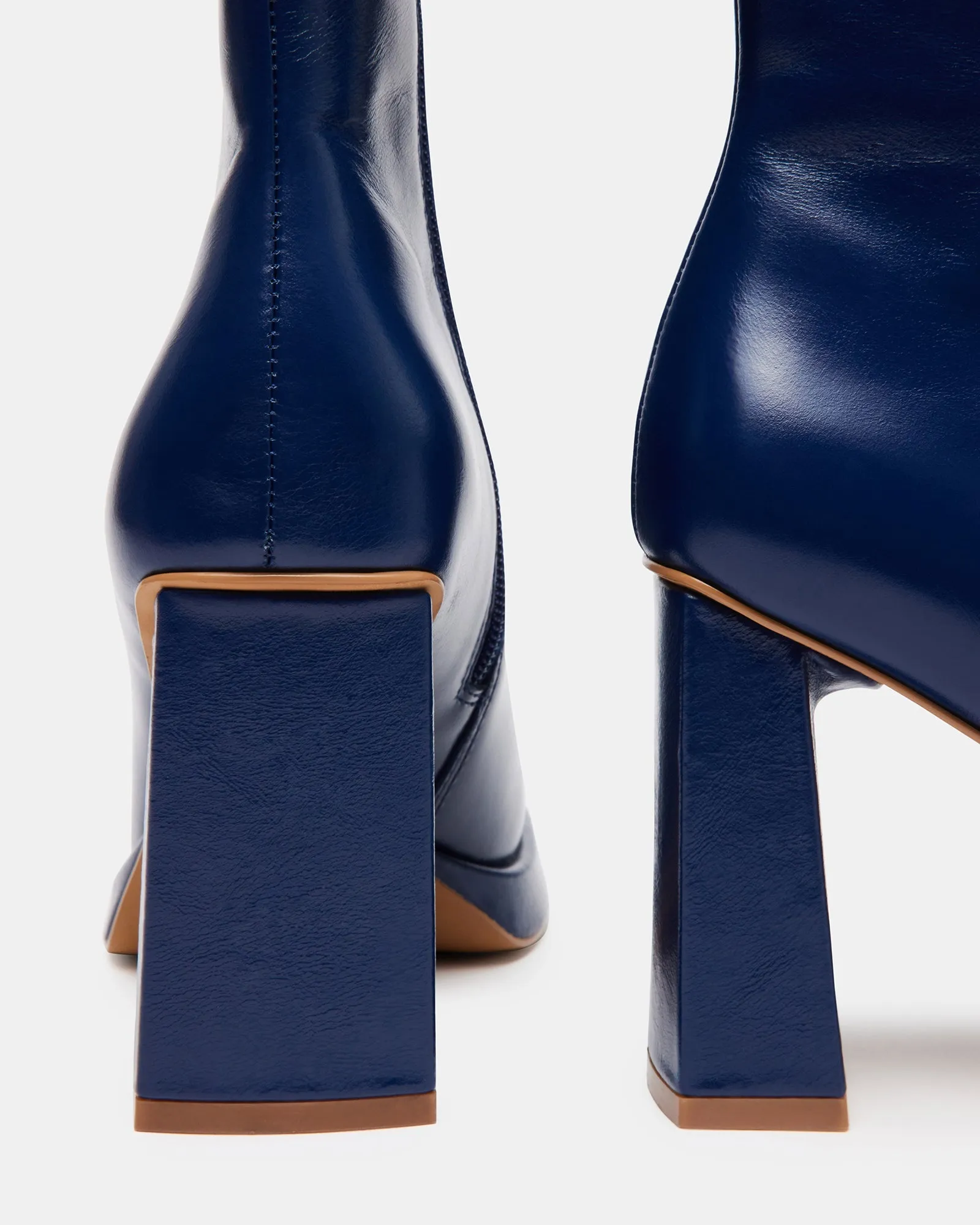 FREYA NAVY LEATHER - SM REBOOTED