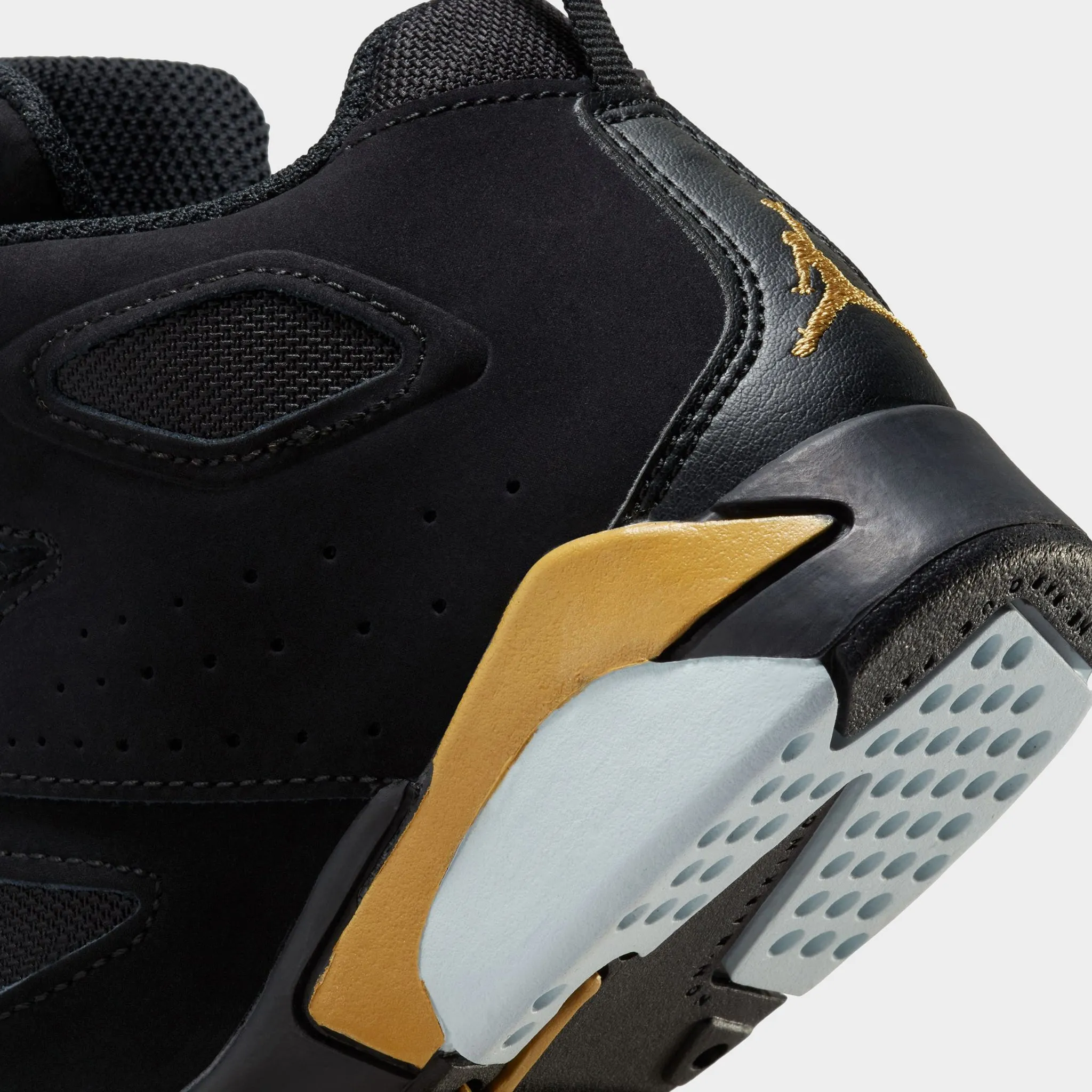 Jordan Flight Club '91 PS Black / Metallic Gold