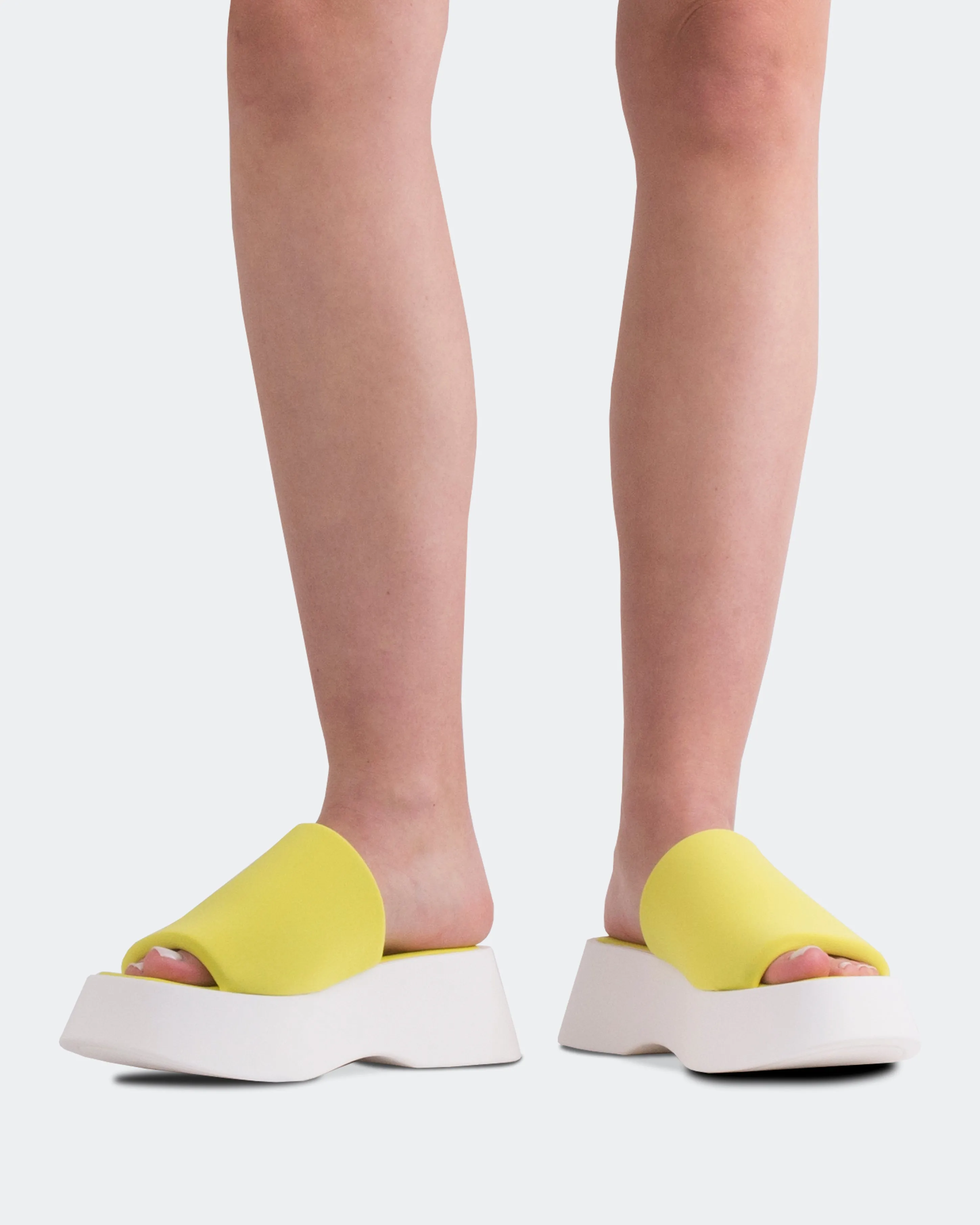 Liu Yellow Lycra