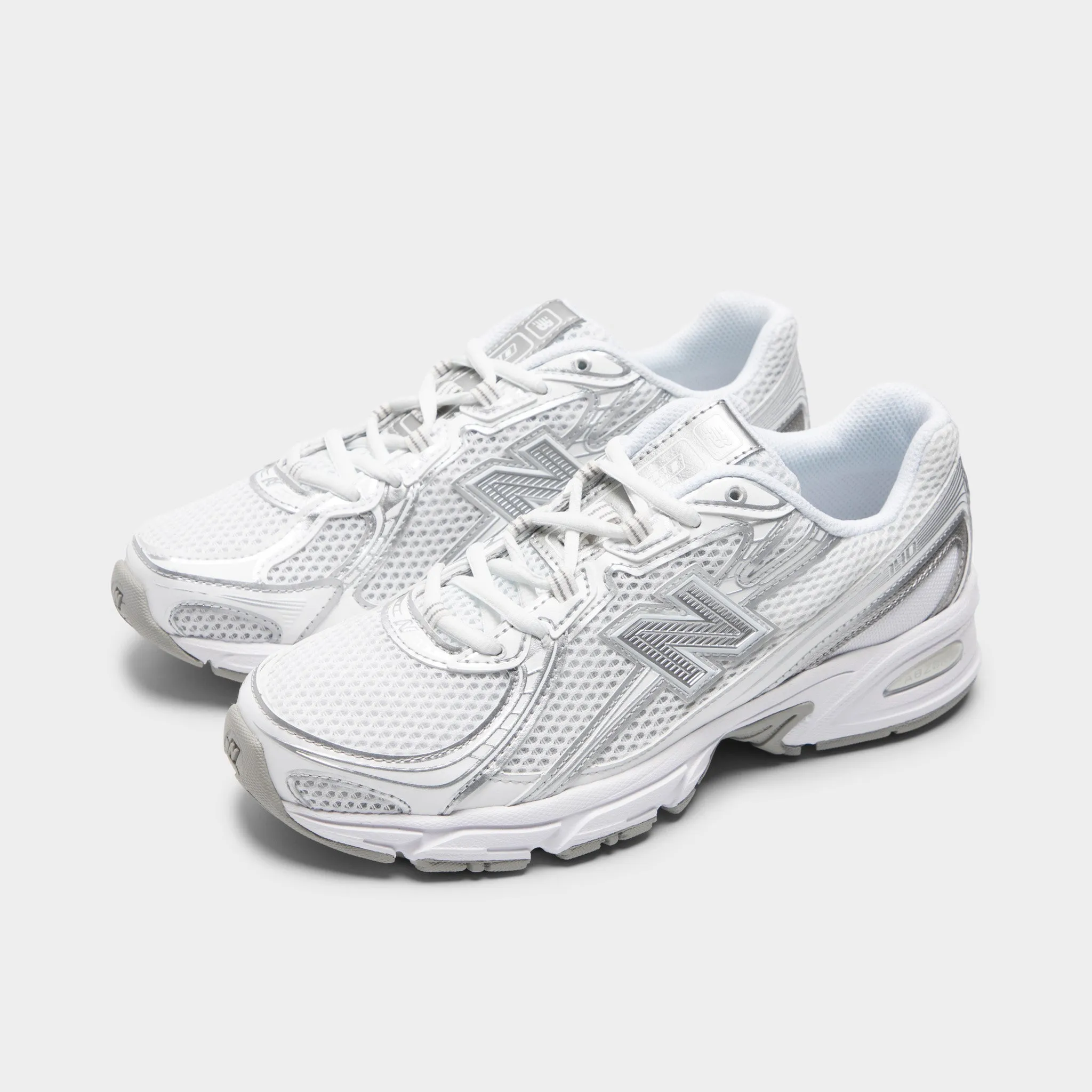 New Balance U740 / White / Silver Metallic
