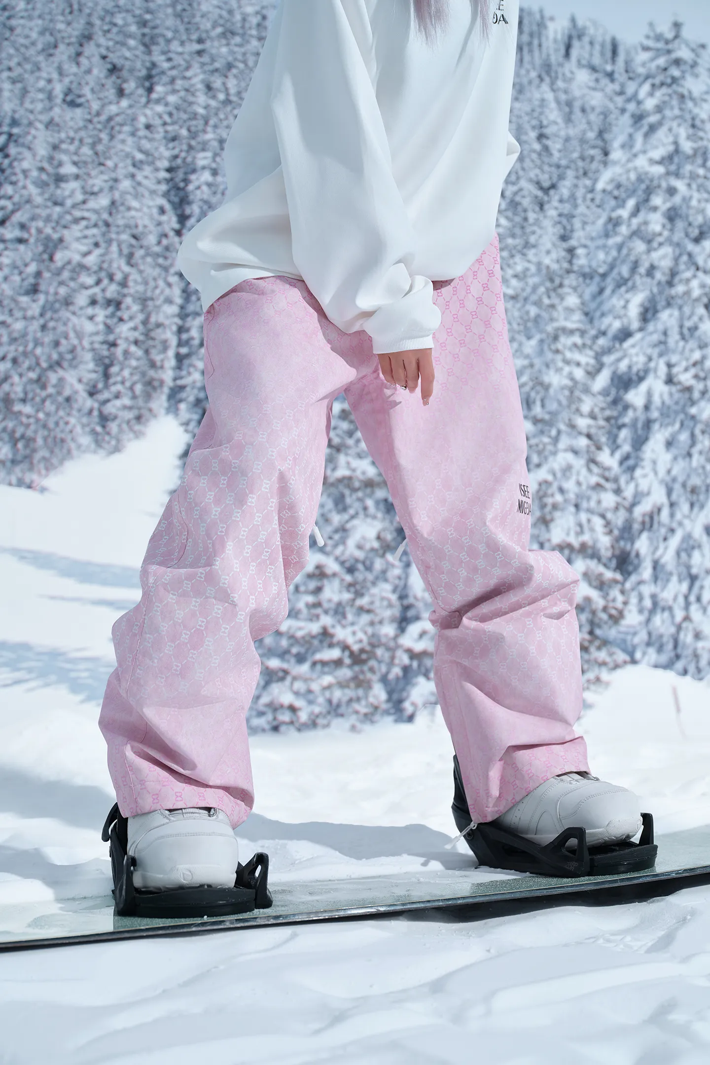 [Pink Old Flower] Ski Suit Punching Jacket