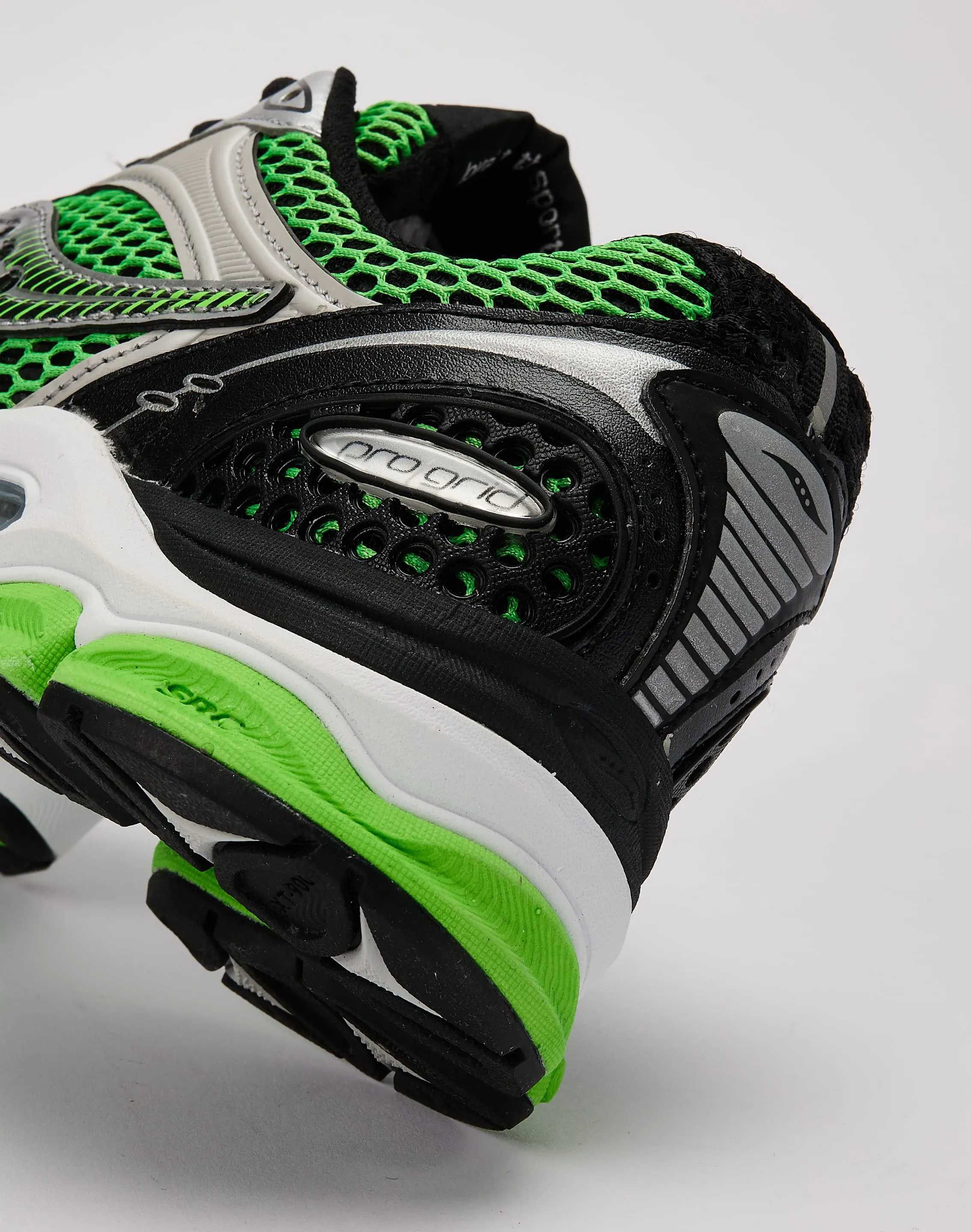 Saucony ProGrid Triumph 4 Grade-School