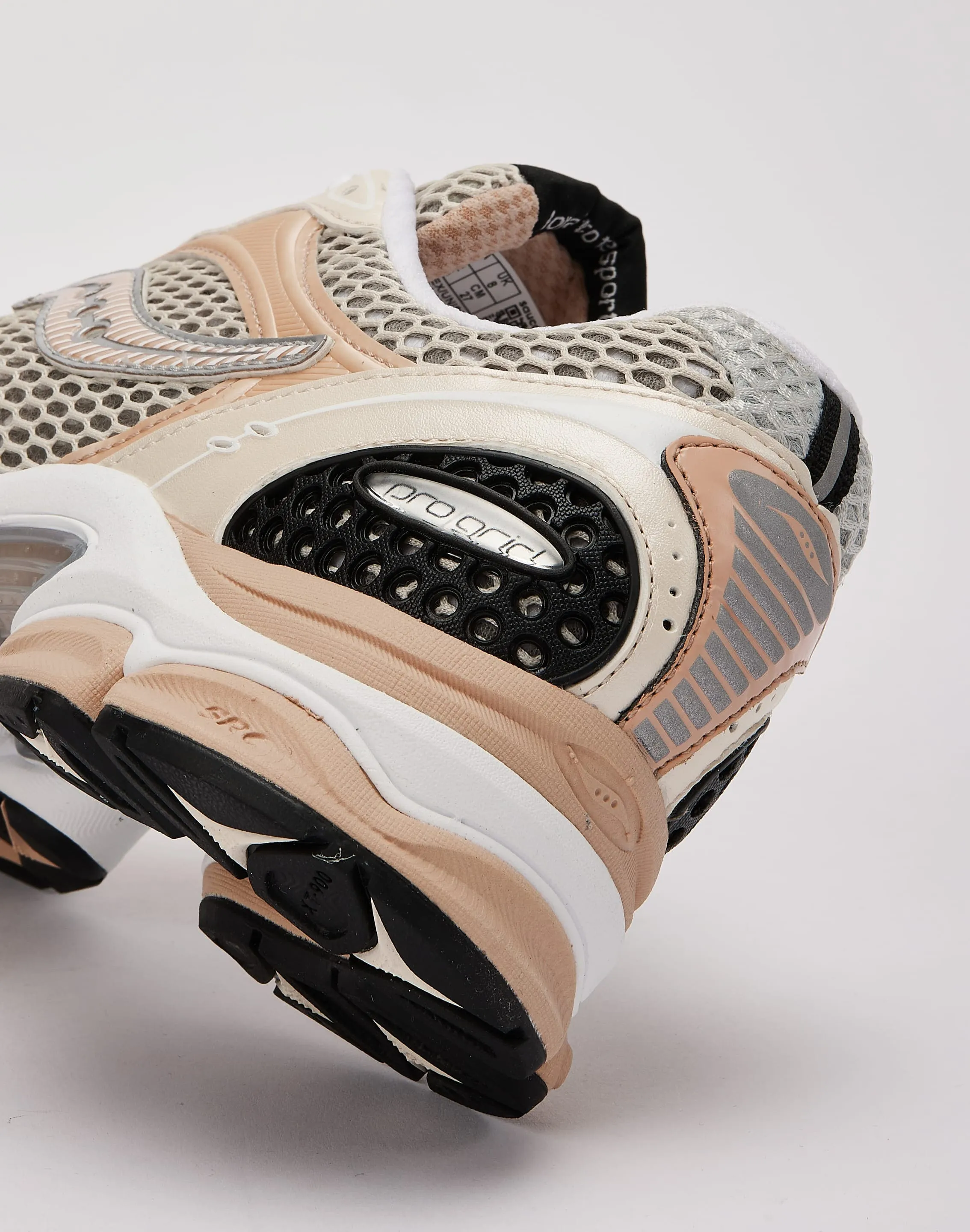 Saucony ProGrid Triumph 4