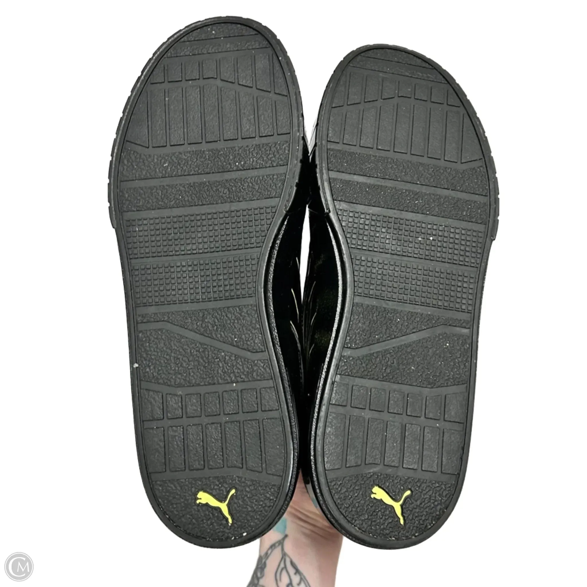 Shoes Sneakers By Puma In Black, Size: 10