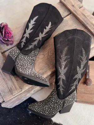 Very G Black Rhinestone Western Style Boots*