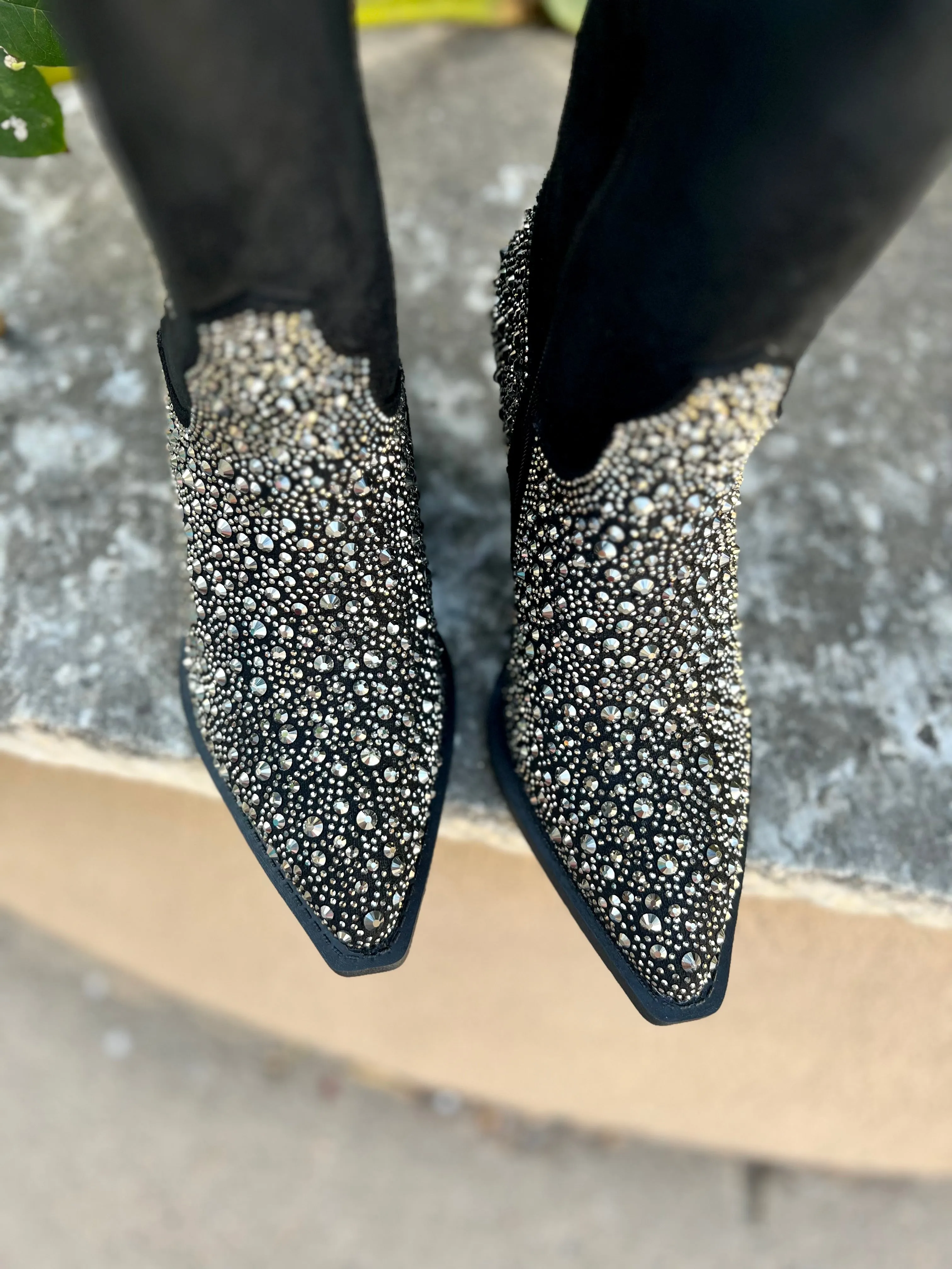 Very G Black Rhinestone Western Style Boots*