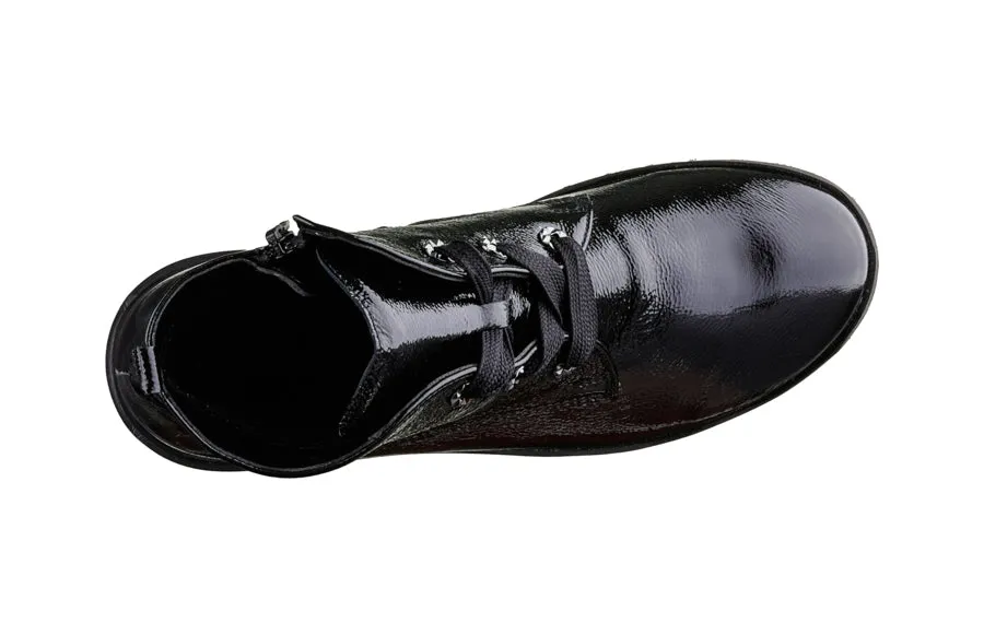 Wal Vanda Black