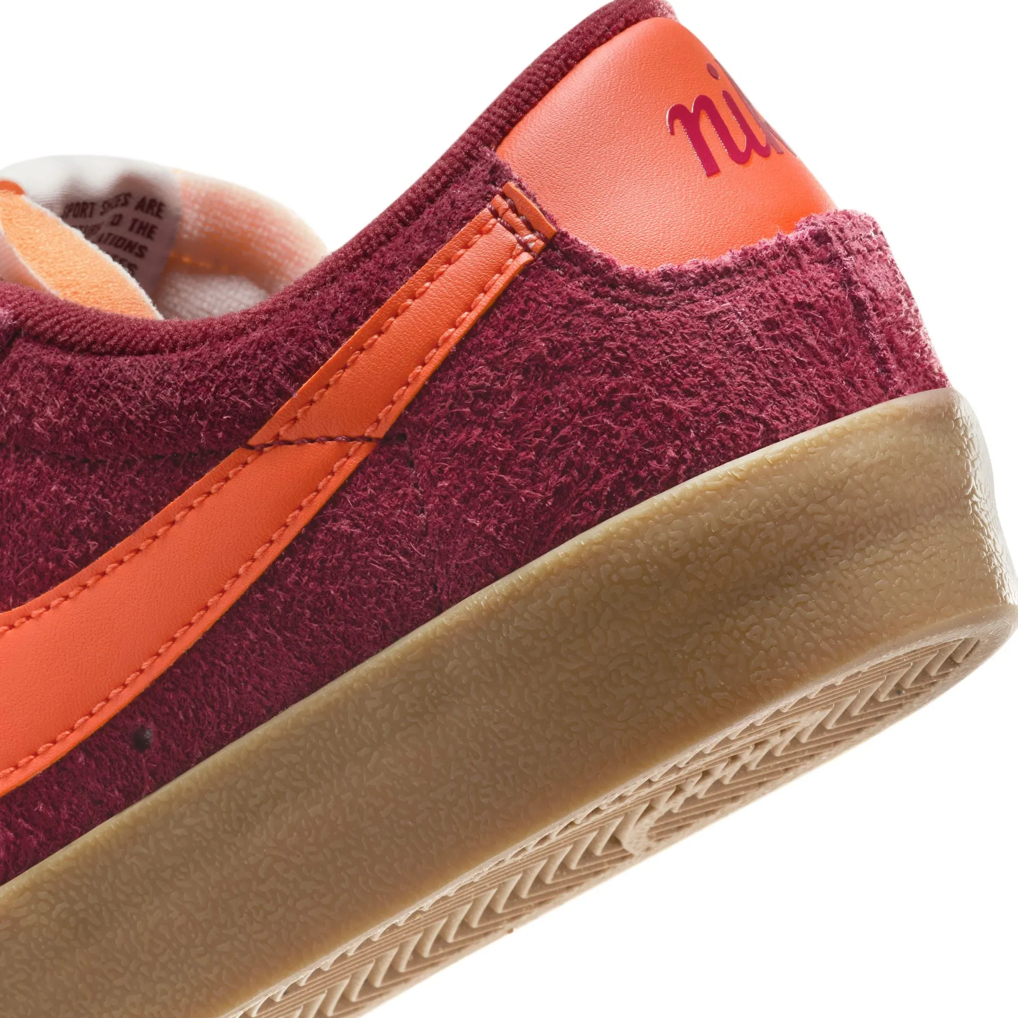 Women Blazer Low '77 Vintage Team Red/Safety Orange-Gum Light Brown