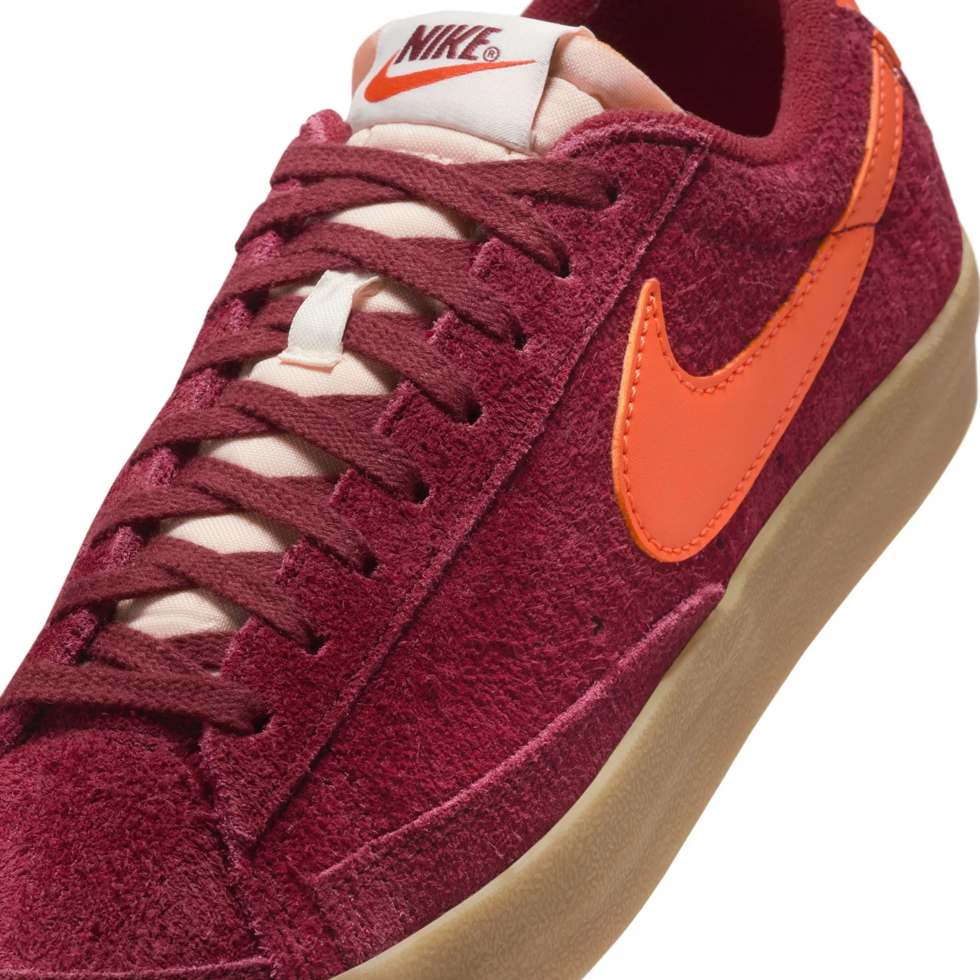 Women Blazer Low '77 Vintage Team Red/Safety Orange-Gum Light Brown